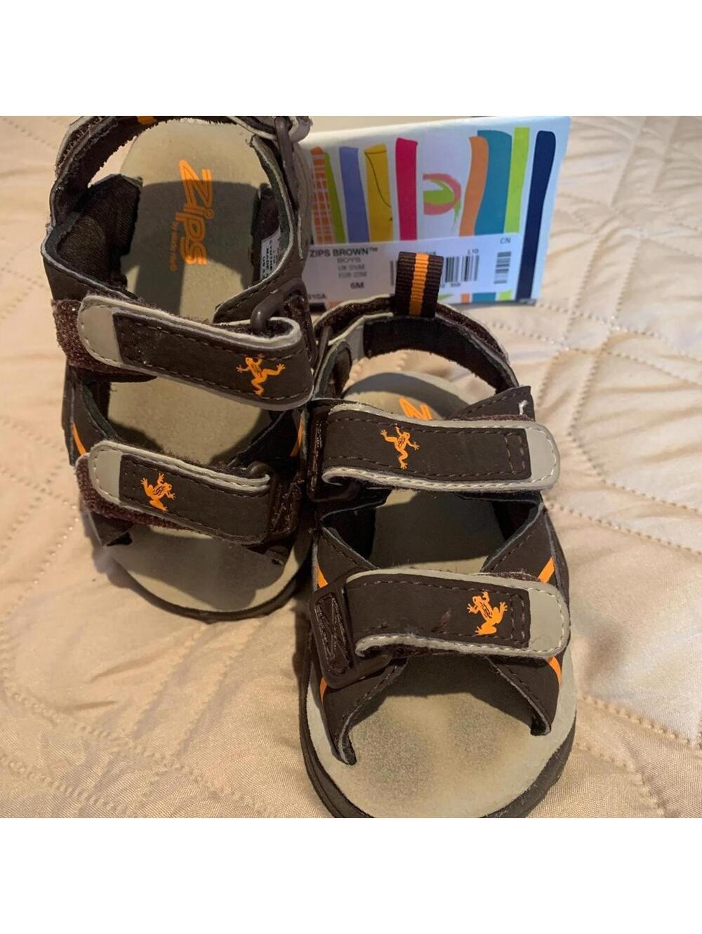 Stride Rite Caleb Zips Brown Boys Sandals Size 6M